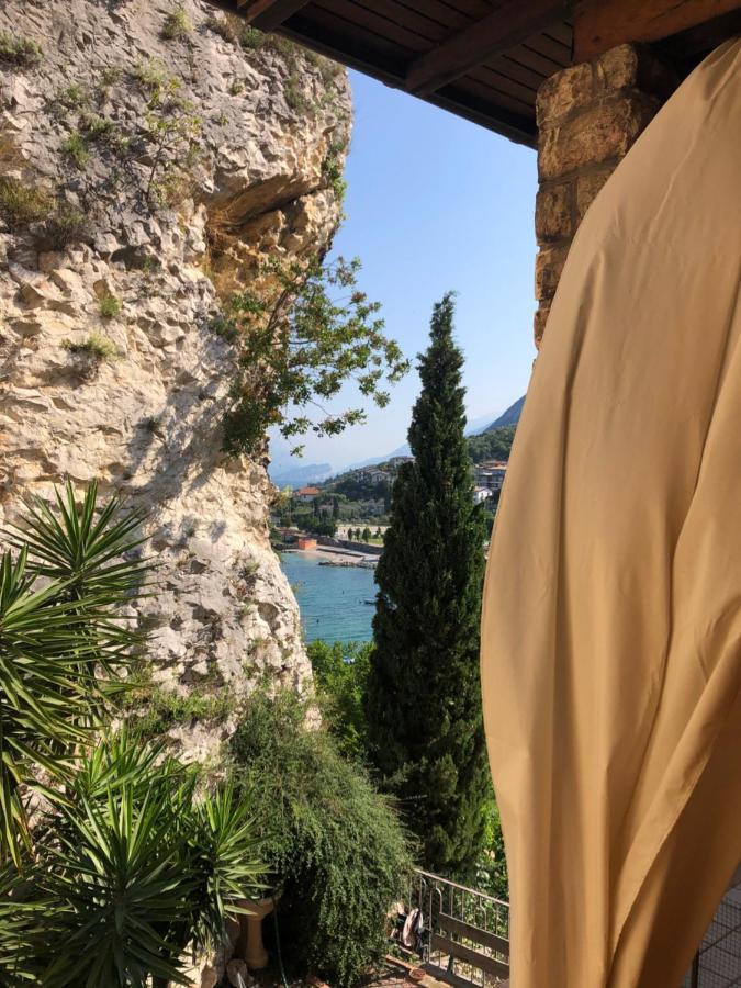 Breathtaking View. Apartment Malcesine Ngoại thất bức ảnh
