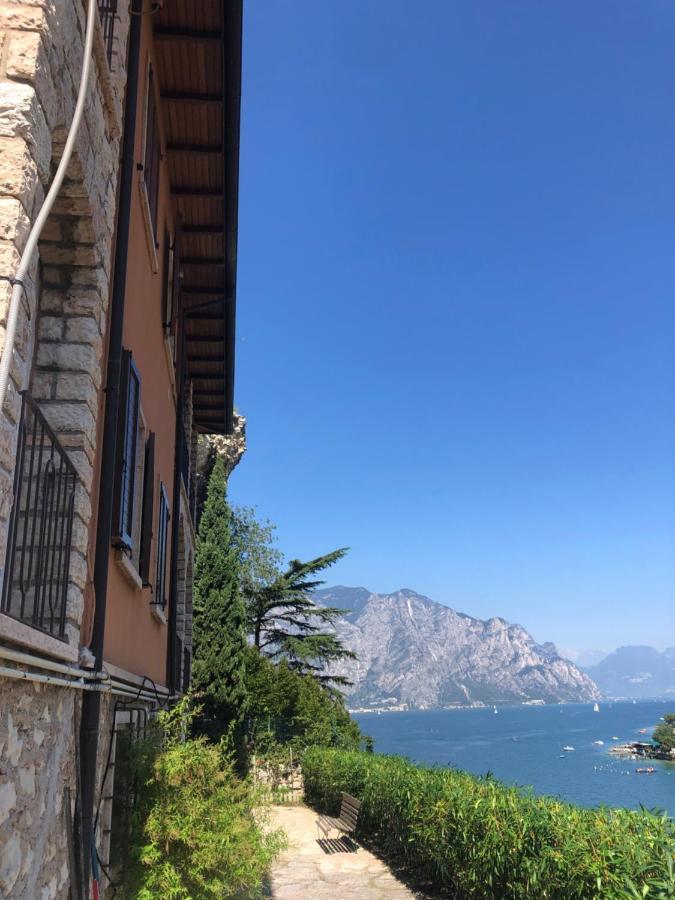 Breathtaking View. Apartment Malcesine Ngoại thất bức ảnh