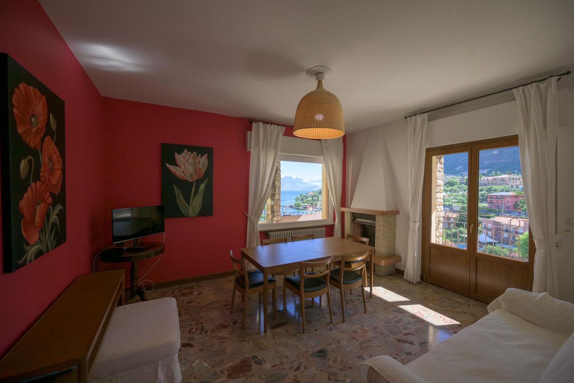 Breathtaking View. Apartment Malcesine Ngoại thất bức ảnh